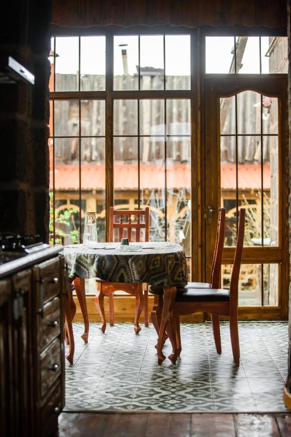 Armoon Hotel Giumri Zewnętrze zdjęcie